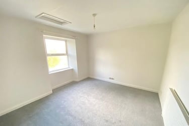 1 bed flat, Springfield Road, Cattedown, Plymouth, PL98PR - Image 6